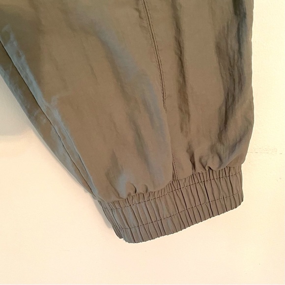 Wilo The Label Parachute Pants, Women’s Khaki Green Medium - Picture 9 of 11